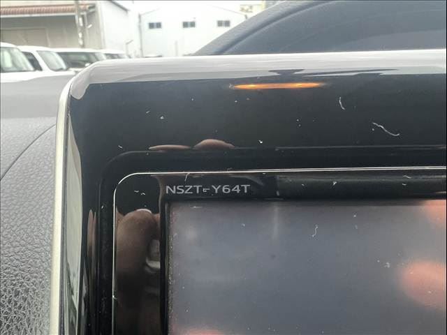2014 Toyota NOAH — миниатюра 20