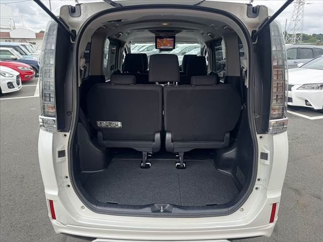 صورة مصغرة 20 لـ 2014 Toyota VOXY