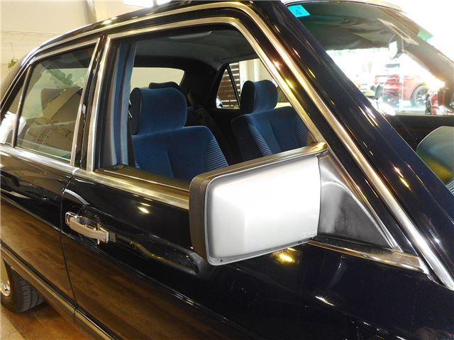 1990 Mercedes-BENZ S-CLASS 缩略图 29