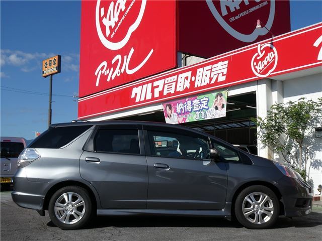 2011 Honda FIT SHUTTLE HYBRID — миниатюра 25