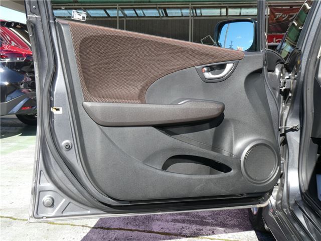 2011 Honda FIT SHUTTLE HYBRID — миниатюра 37