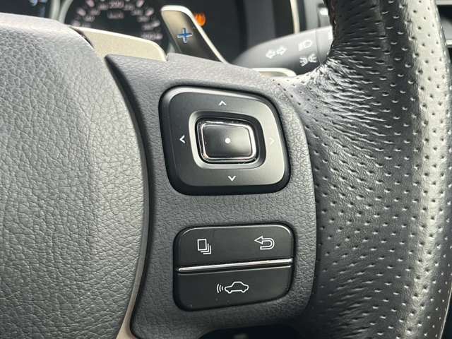 صورة مصغرة 17 لـ 2015 Lexus RC F