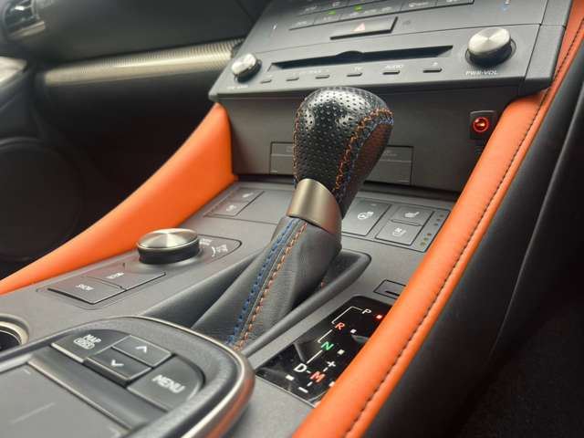 صورة مصغرة 20 لـ 2015 Lexus RC F
