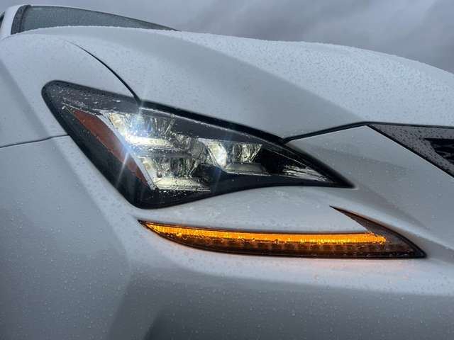 صورة مصغرة 57 لـ 2015 Lexus RC F