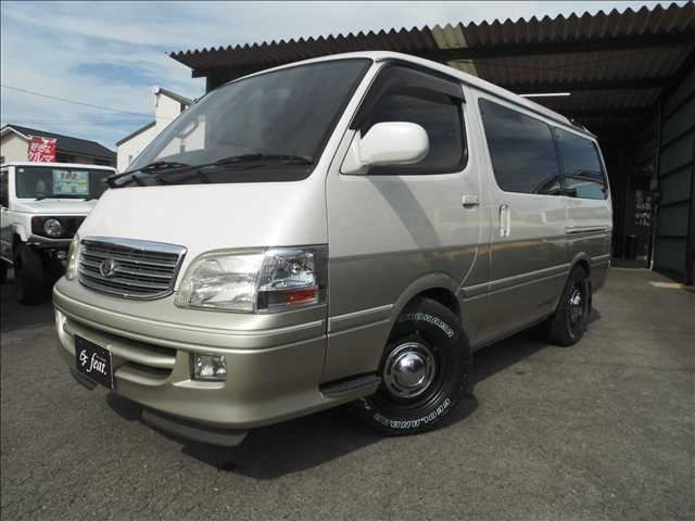 صورة 1 لـ 2003 Toyota HIACE