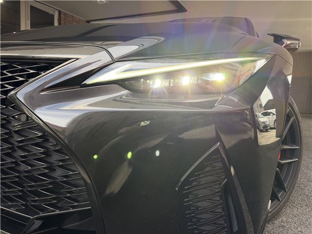 2023 Lexus IS — миниатюра 16