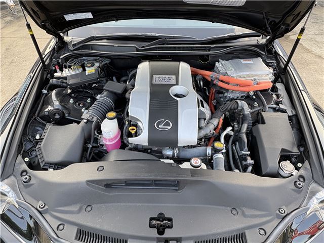 2013 Lexus IS — миниатюра 19