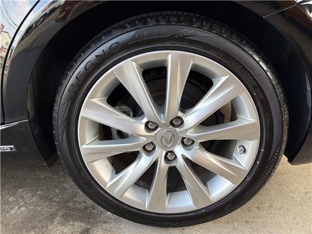 2013 Lexus IS — миниатюра 31