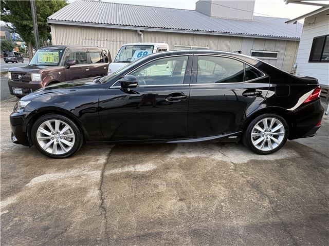 2013 Lexus IS — миниатюра 73