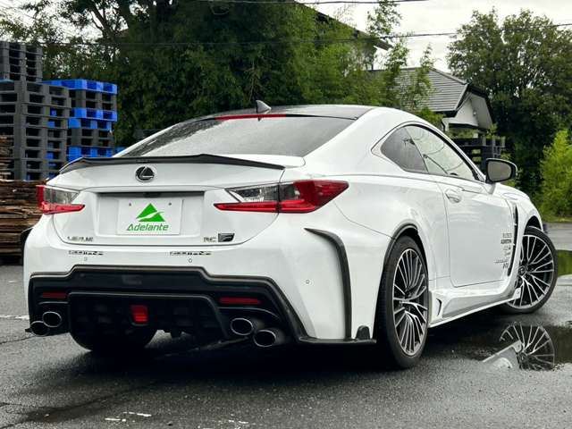 2015 Lexus RC F photo 2