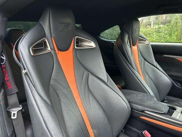 صورة مصغرة 26 لـ 2015 Lexus RC F