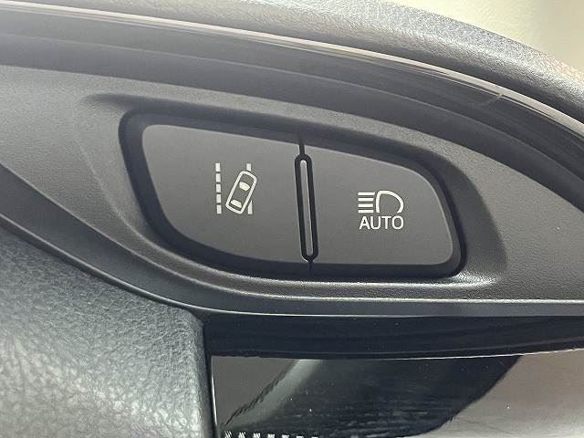 2017 Toyota VITZ 缩略图 12