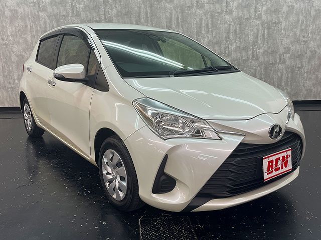 2017 Toyota VITZ 缩略图 22