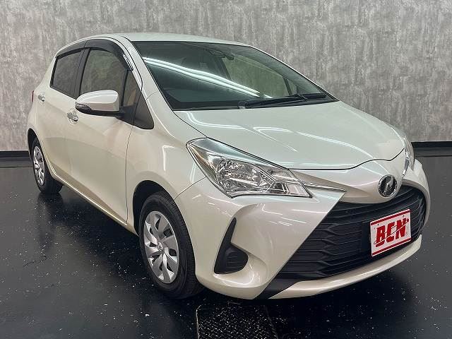 2017 Toyota VITZ 照片 7