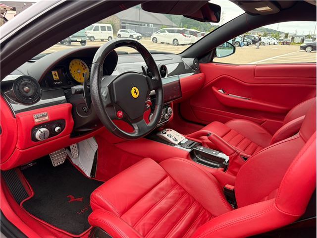 صورة 4 لـ 2009 Ferrari 599