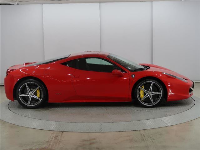 2010 Ferrari 458 ITALIA — миниатюра 13