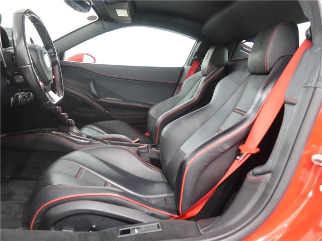 2010 Ferrari 458 ITALIA — миниатюра 23