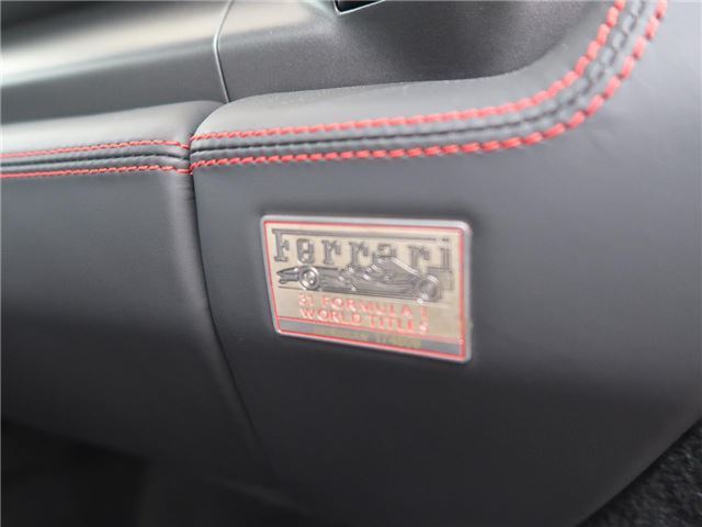 2010 Ferrari 458 ITALIA — миниатюра 27