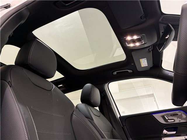 صورة 5 لـ 2026 Mercedes-BENZ GLB