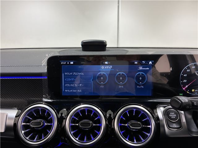 2026 Mercedes-BENZ GLB — миниатюра 16