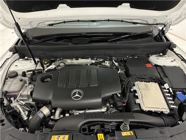 2026 Mercedes-BENZ GLB — миниатюра 30