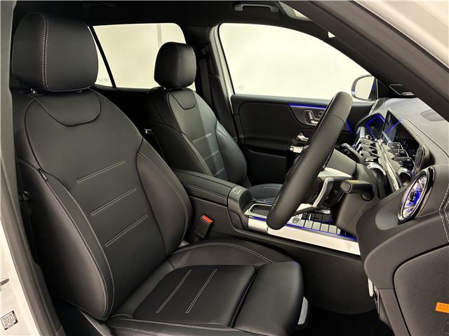 صورة 10 لـ 2026 Mercedes-BENZ GLB