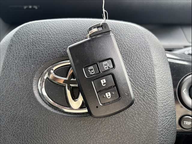 صورة مصغرة 21 لـ 2015 Toyota SIENTA