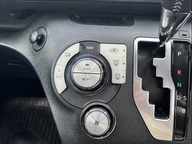 صورة مصغرة 24 لـ 2015 Toyota SIENTA