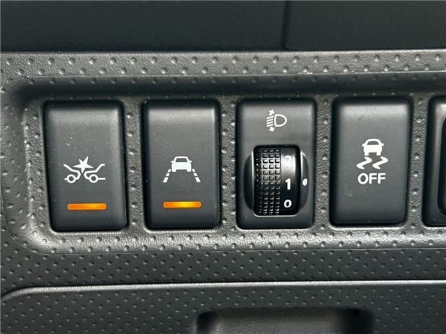 2023 Nissan AD — миниатюра 14
