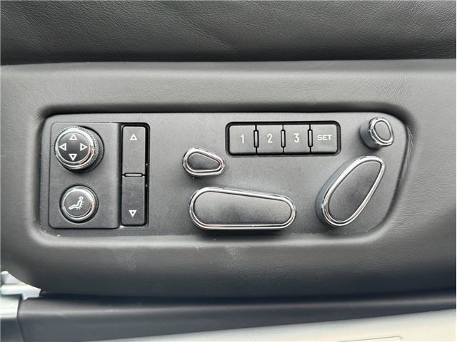 2016 Bentley FLYING SPUR 缩略图 35