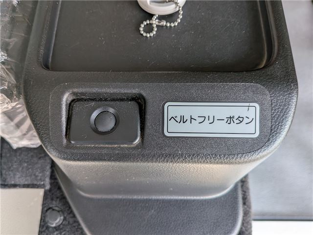 صورة مصغرة 16 لـ 2021 Nissan NV100CLIPPER RIO