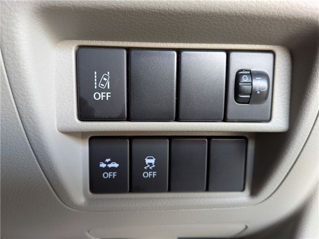 صورة مصغرة 28 لـ 2021 Nissan NV100CLIPPER RIO