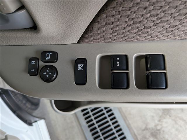 صورة مصغرة 42 لـ 2021 Nissan NV100CLIPPER RIO