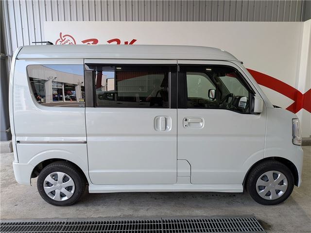 صورة 5 لـ 2021 Nissan NV100CLIPPER RIO