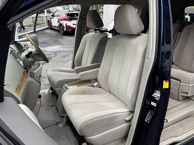 صورة مصغرة 32 لـ 2006 Toyota ESTIMA