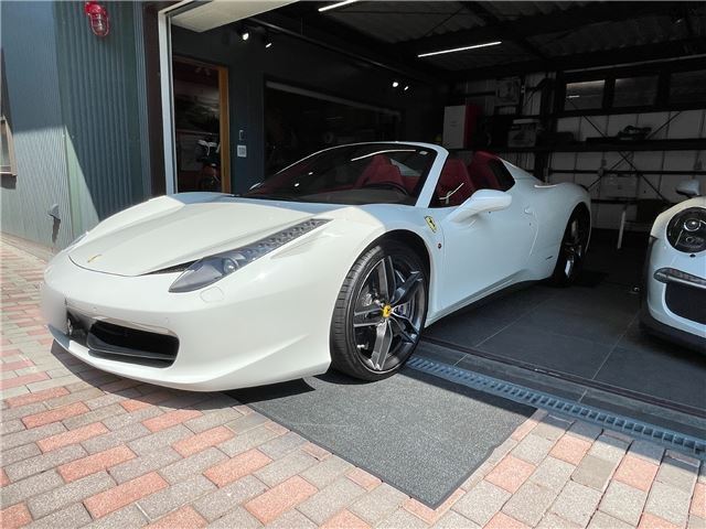 صورة 1 لـ 2013 Ferrari 458 SPIDER