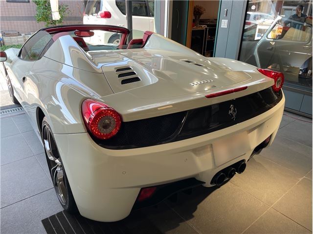 2013 Ferrari 458 SPIDER — миниатюра 20