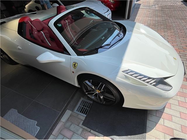 2013 Ferrari 458 SPIDER — миниатюра 25