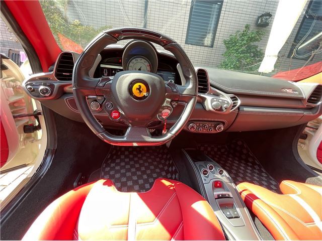 2013 Ferrari 458 SPIDER — миниатюра 49