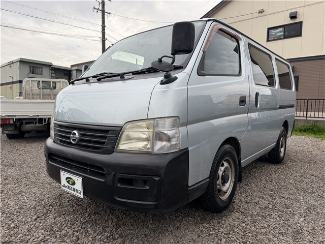 2001 Nissan CARAVAN 照片 4