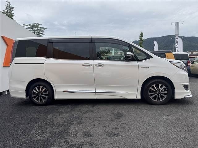 صورة مصغرة 12 لـ 2017 Toyota ESQUIRE