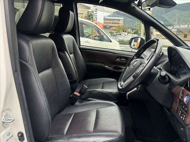صورة مصغرة 16 لـ 2017 Toyota ESQUIRE