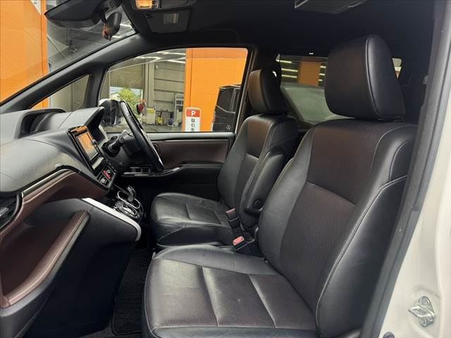 صورة مصغرة 17 لـ 2017 Toyota ESQUIRE