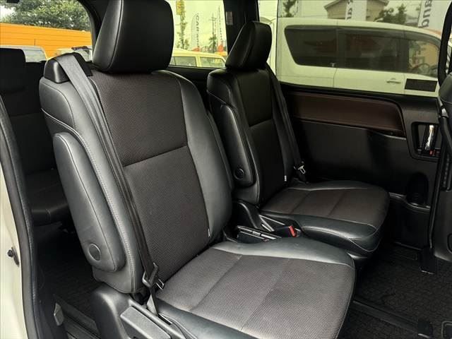 صورة مصغرة 20 لـ 2017 Toyota ESQUIRE