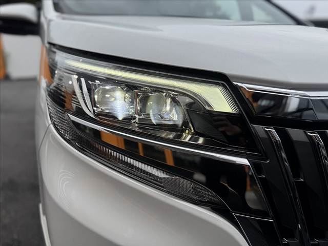 صورة مصغرة 32 لـ 2017 Toyota ESQUIRE
