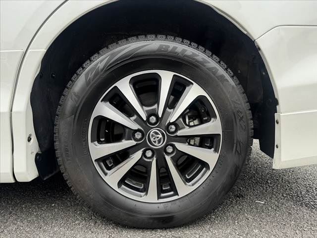 صورة مصغرة 39 لـ 2017 Toyota ESQUIRE