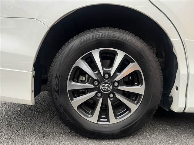 صورة مصغرة 41 لـ 2017 Toyota ESQUIRE