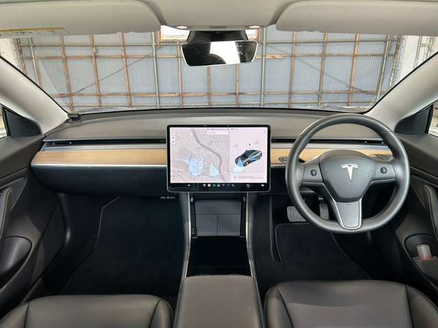 صورة 3 لـ 2020 Tesla MODEL 3