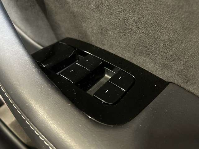 صورة مصغرة 13 لـ 2020 Tesla MODEL 3