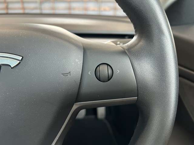 صورة مصغرة 17 لـ 2020 Tesla MODEL 3